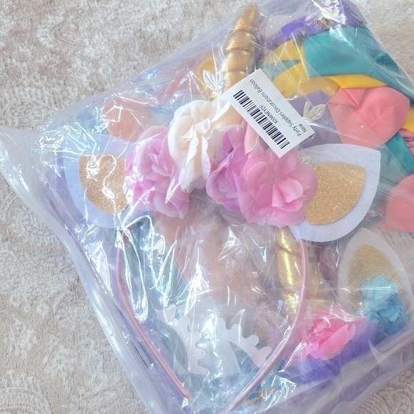 Brand New Unicorn Birthday Party Decorations Banner Balloons Tablecloth Toppers - Picture 6 of 16